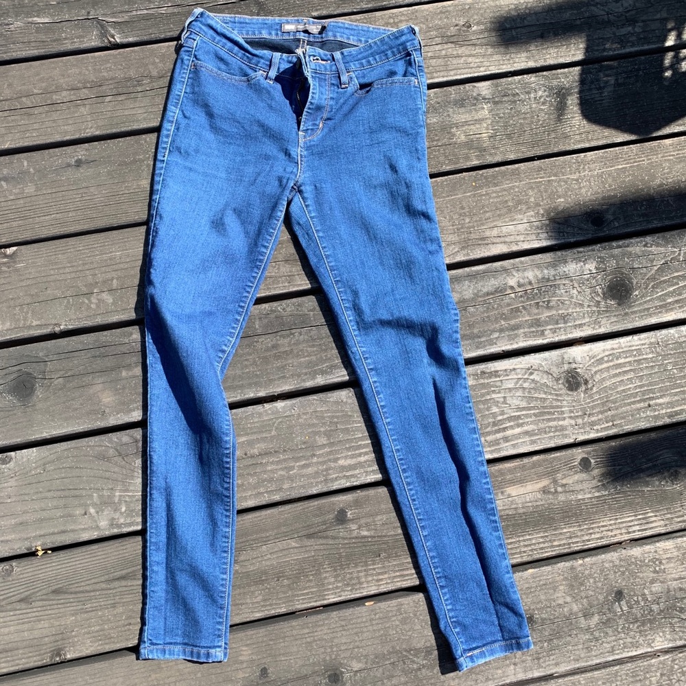 Levi’s skinny jeans